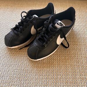Nike Cortez in Black, size 36.5 EUC